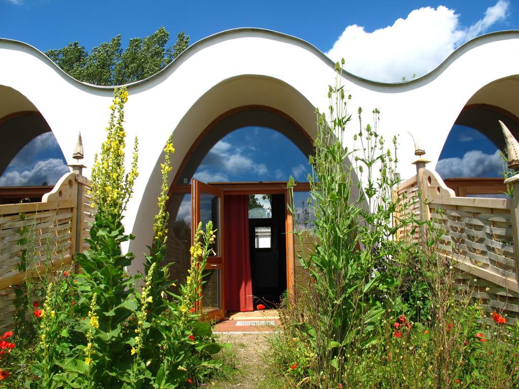 Gaestehaus Am Wangeliner Garten Экстерьер фото